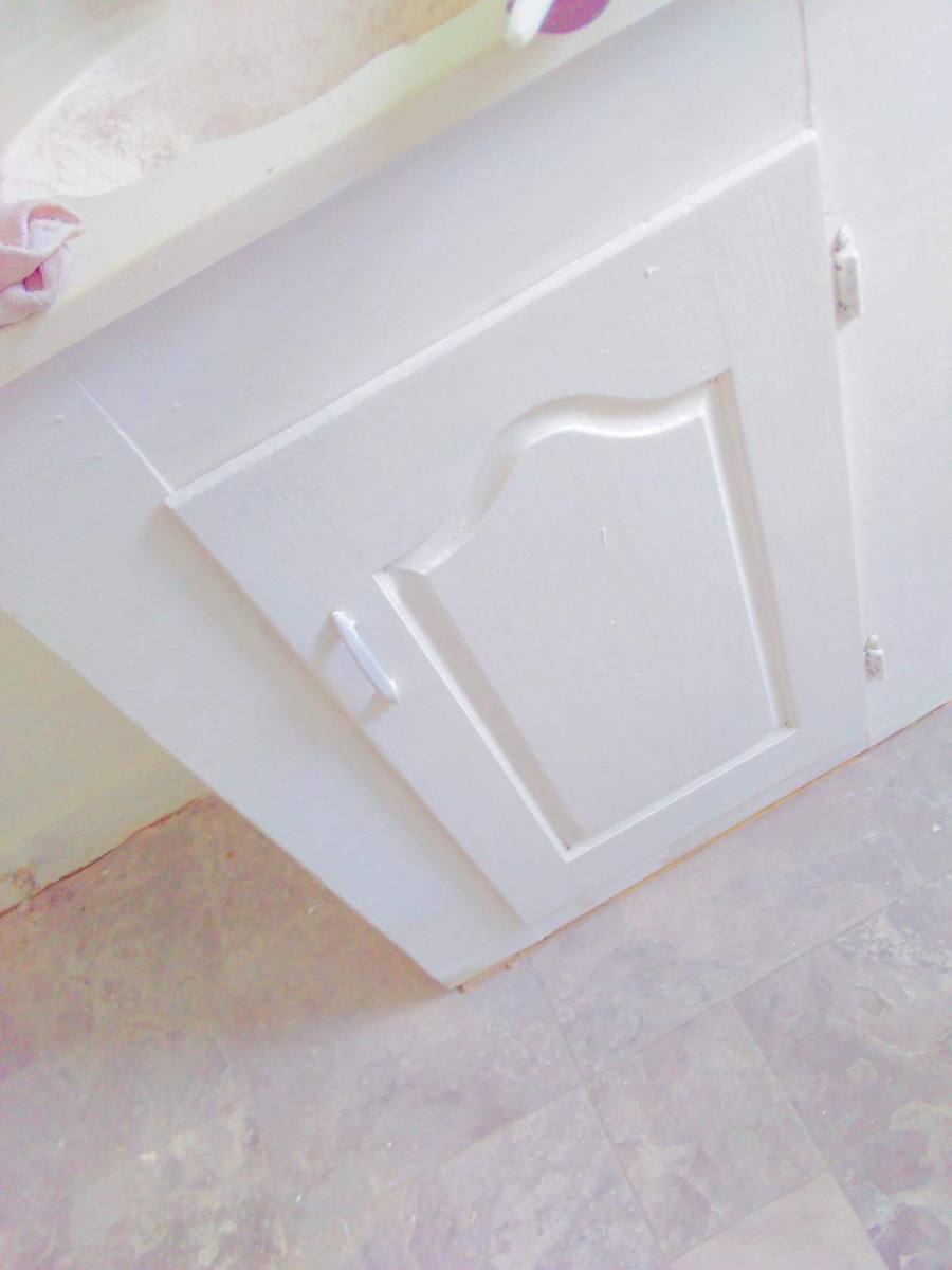 House for rent at 300 S Houston St, Wolfe City, TX 75496