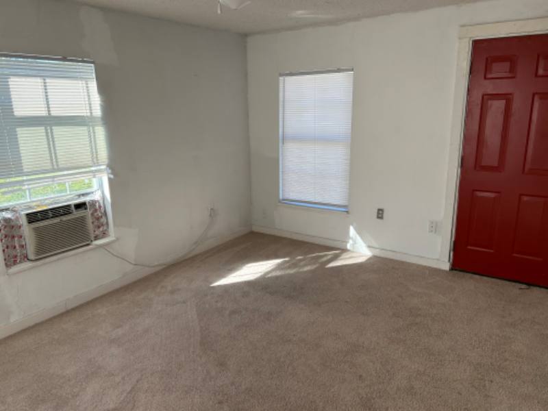 House for rent at 300 S Houston St, Wolfe City, TX 75496