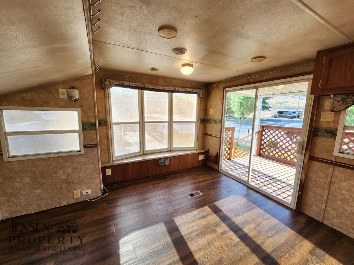 House for rent at 100 Lava Rd, Hurricane, UT 84737