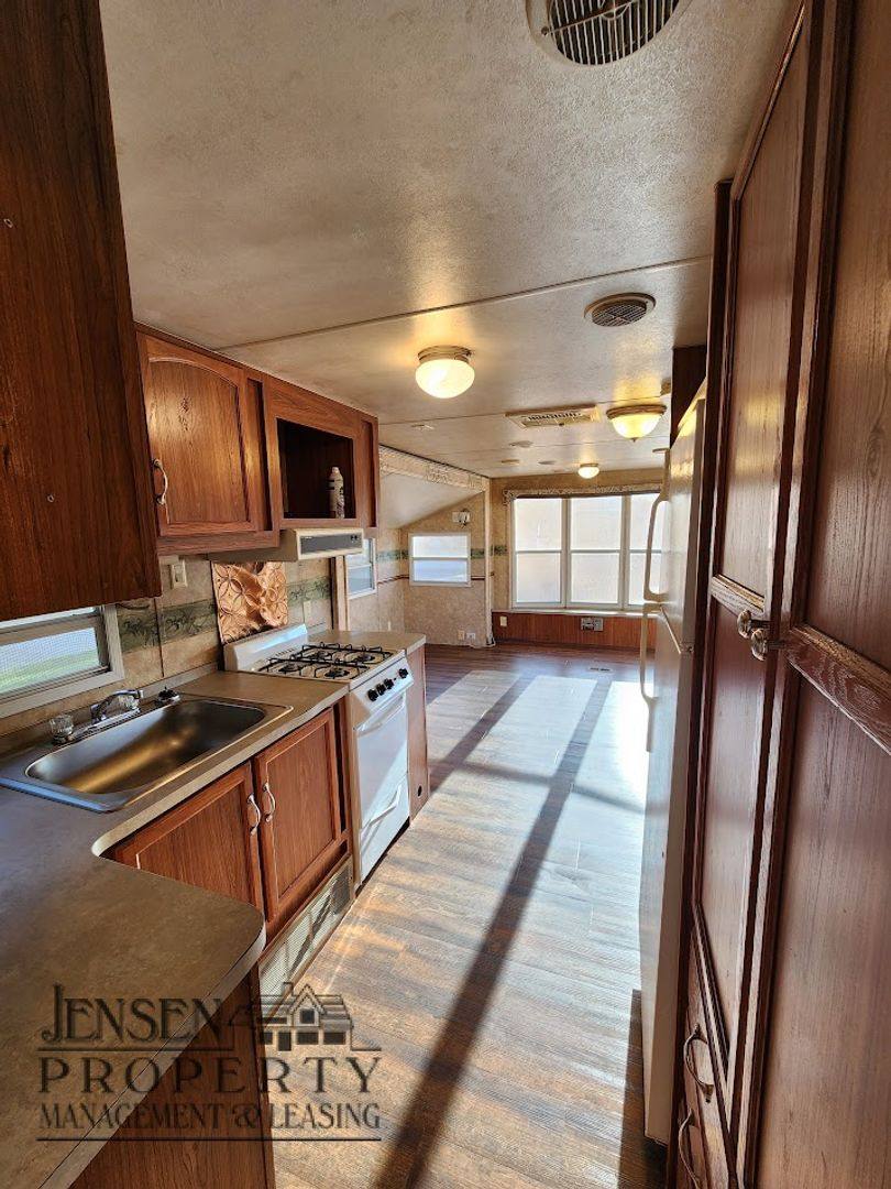 House for rent at 100 Lava Rd, Hurricane, UT 84737
