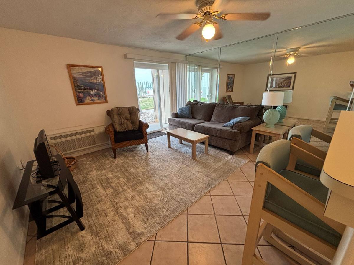 Apartment for rent at 5505 Sun Harbor Rd, Panama City, FL 32401