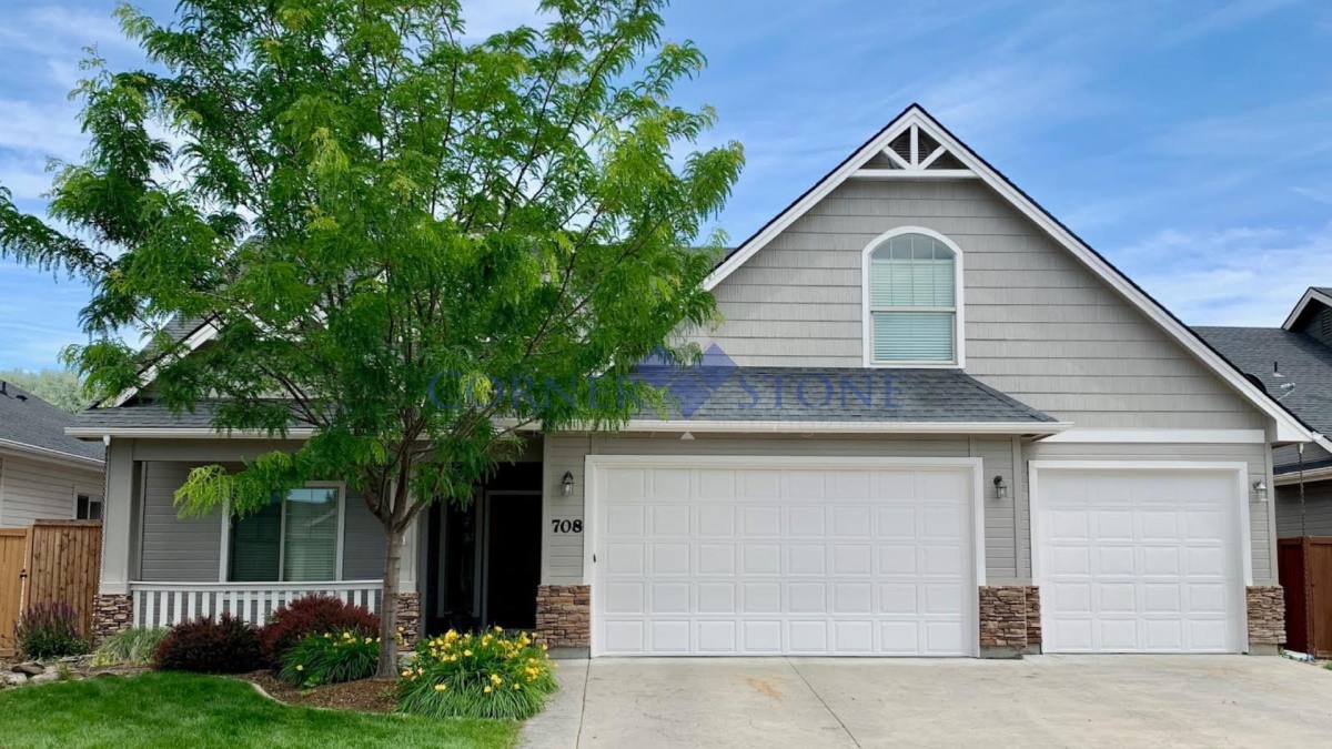 House for rent at 708 S Woodhaven Ave, Meridian, ID 83642