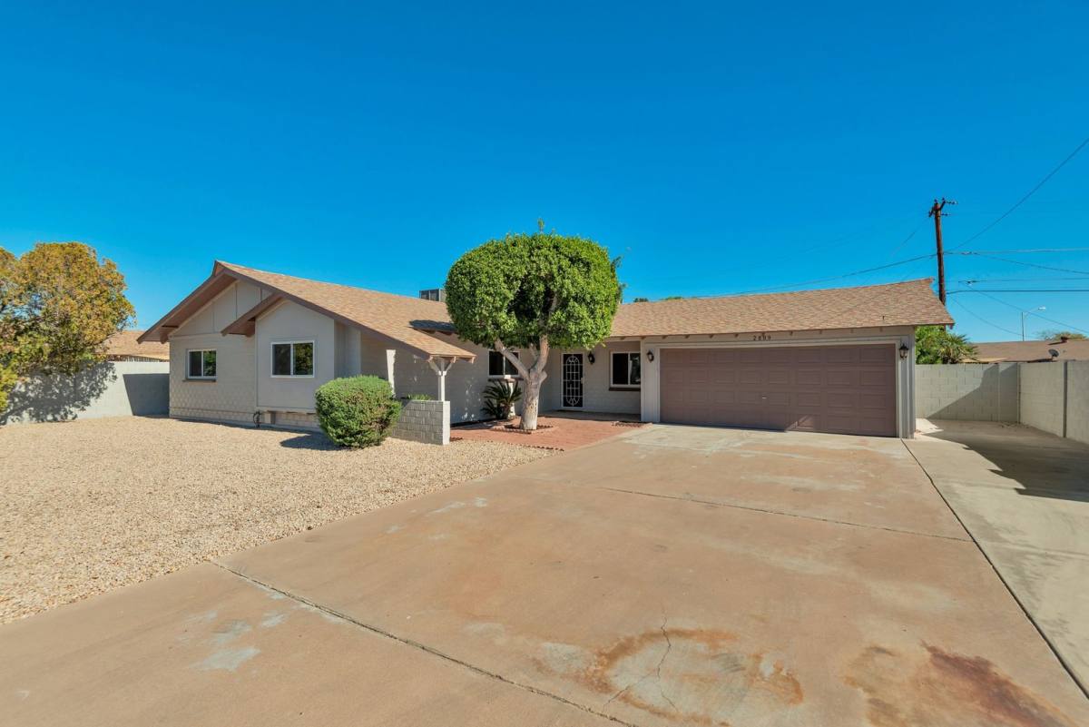 House for rent at 2809 N Granite Reef Rd, Scottsdale, AZ 85257
