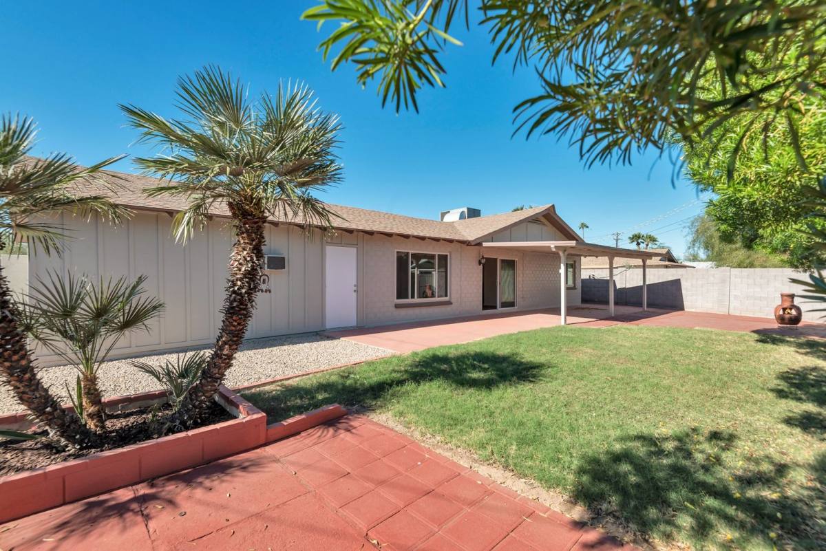 House for rent at 2809 N Granite Reef Rd, Scottsdale, AZ 85257