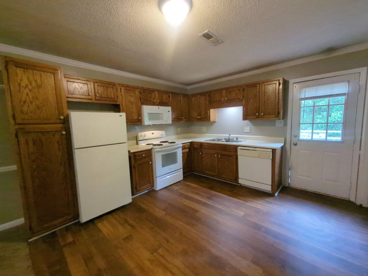Apartment for rent at 2819 Wimberly Dr, Decatur, AL 35603