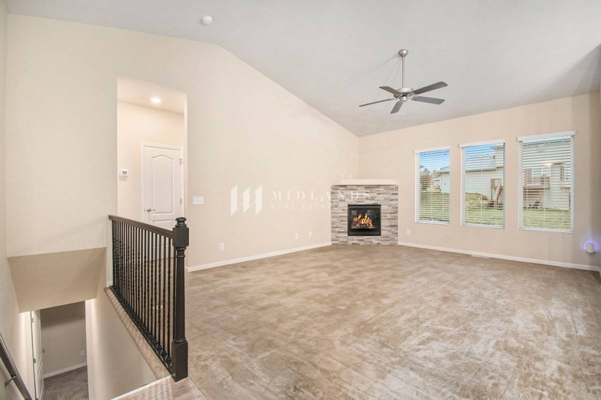 House for rent at 14306 S 20th St, Bellevue, NE 68123
