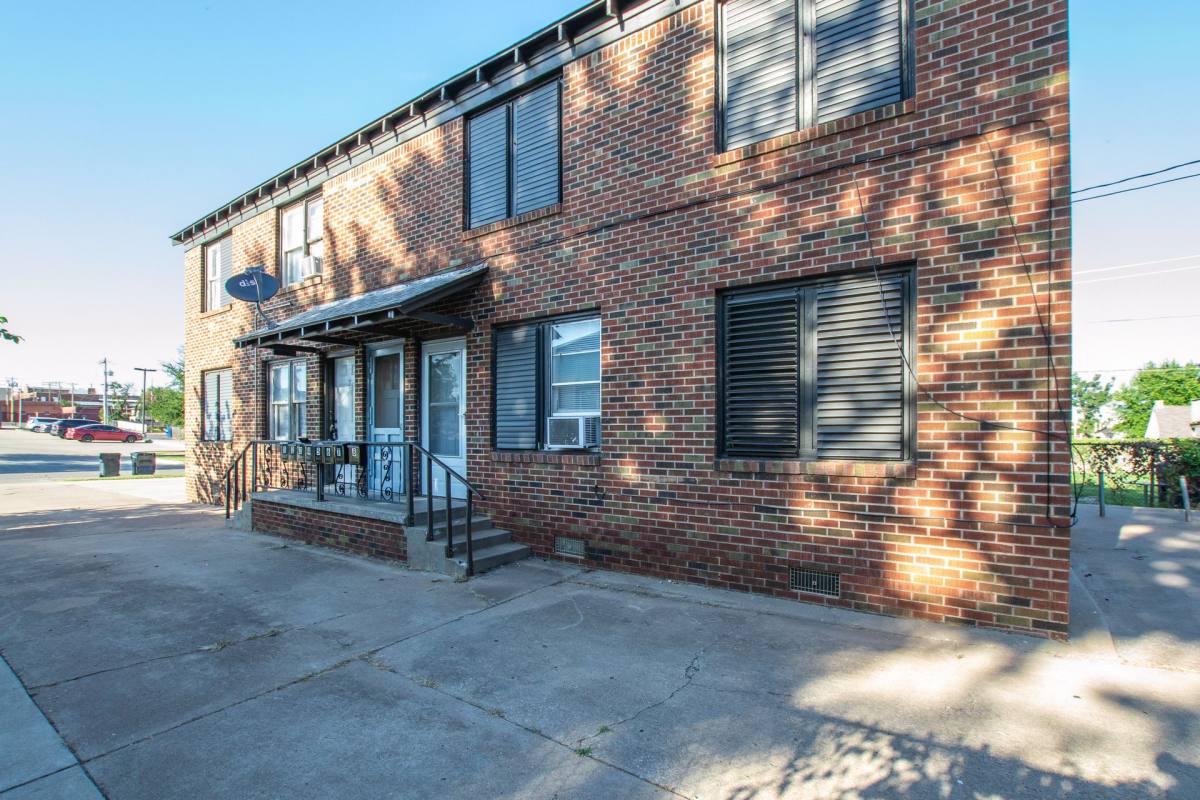 Apartment for rent at 316 SW 27th St, Oklahoma City, OK 73109