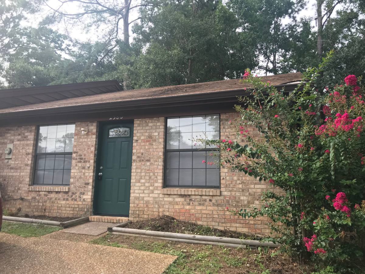Townhouse for rent at 2360 Hartsfield Way, Tallahassee, FL 32303