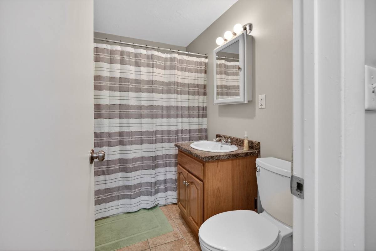 Apartment for rent at 17 Anderson Ave #4, Middleboro, MA 02346