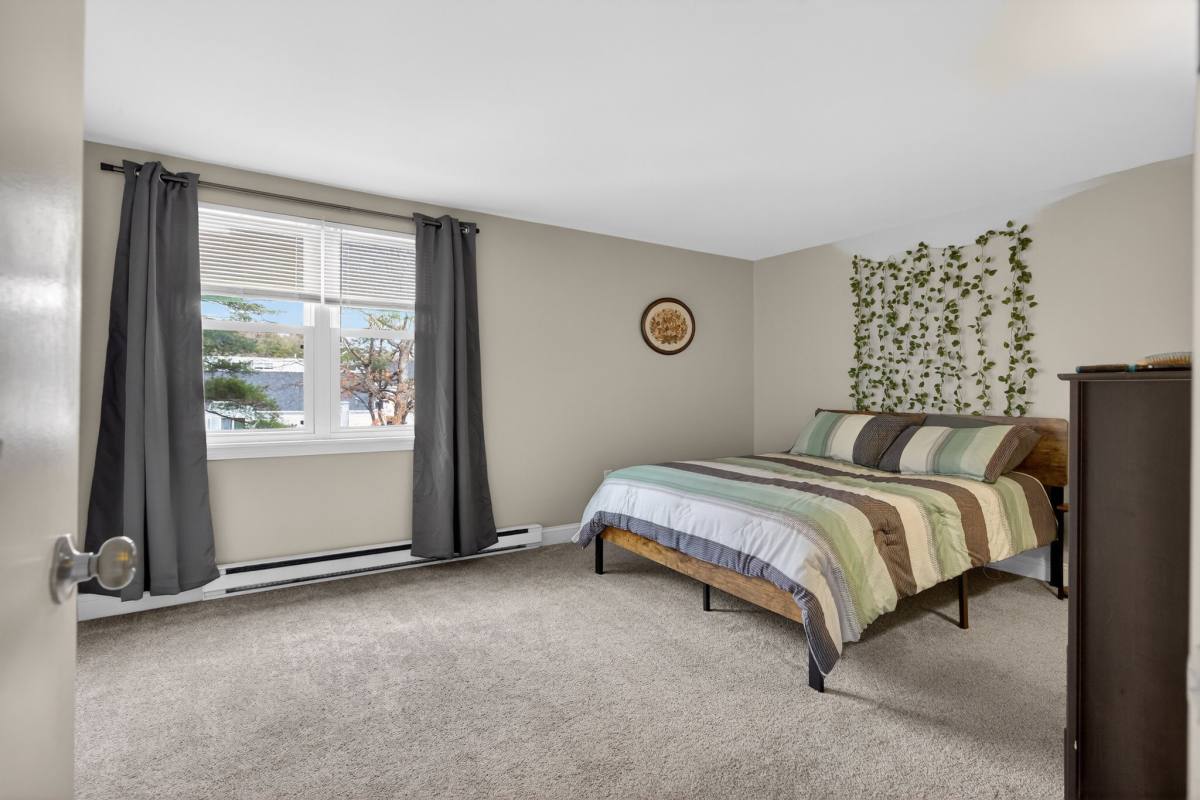 Apartment for rent at 17 Anderson Ave #4, Middleboro, MA 02346