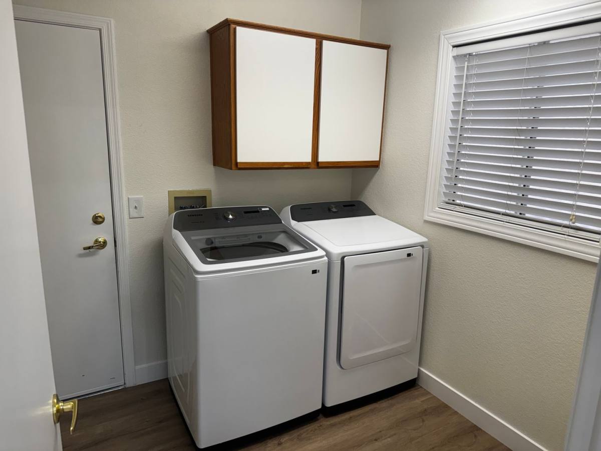 House for rent at 2533 Tumble Brook Dr, Las Vegas, NV 89134