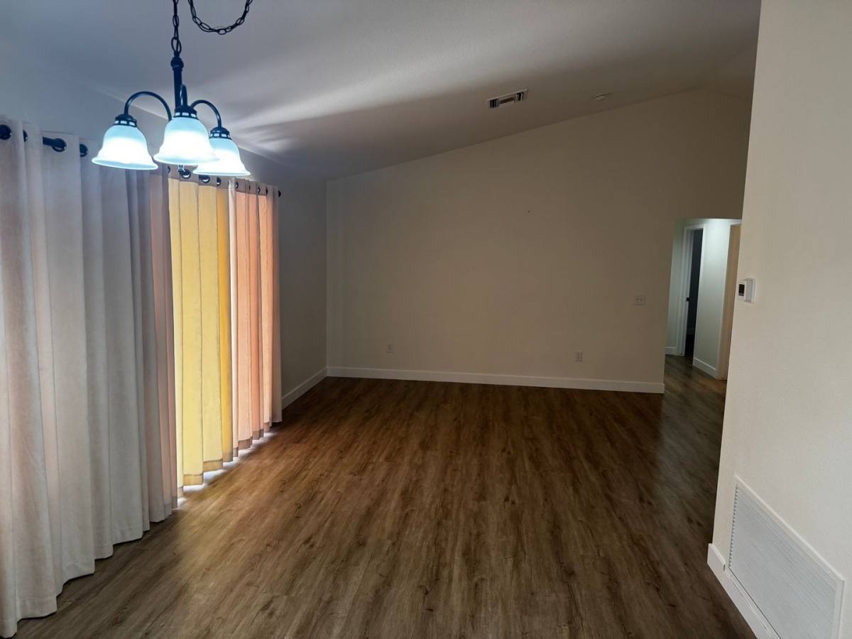 House for rent at 2533 Tumble Brook Dr, Las Vegas, NV 89134