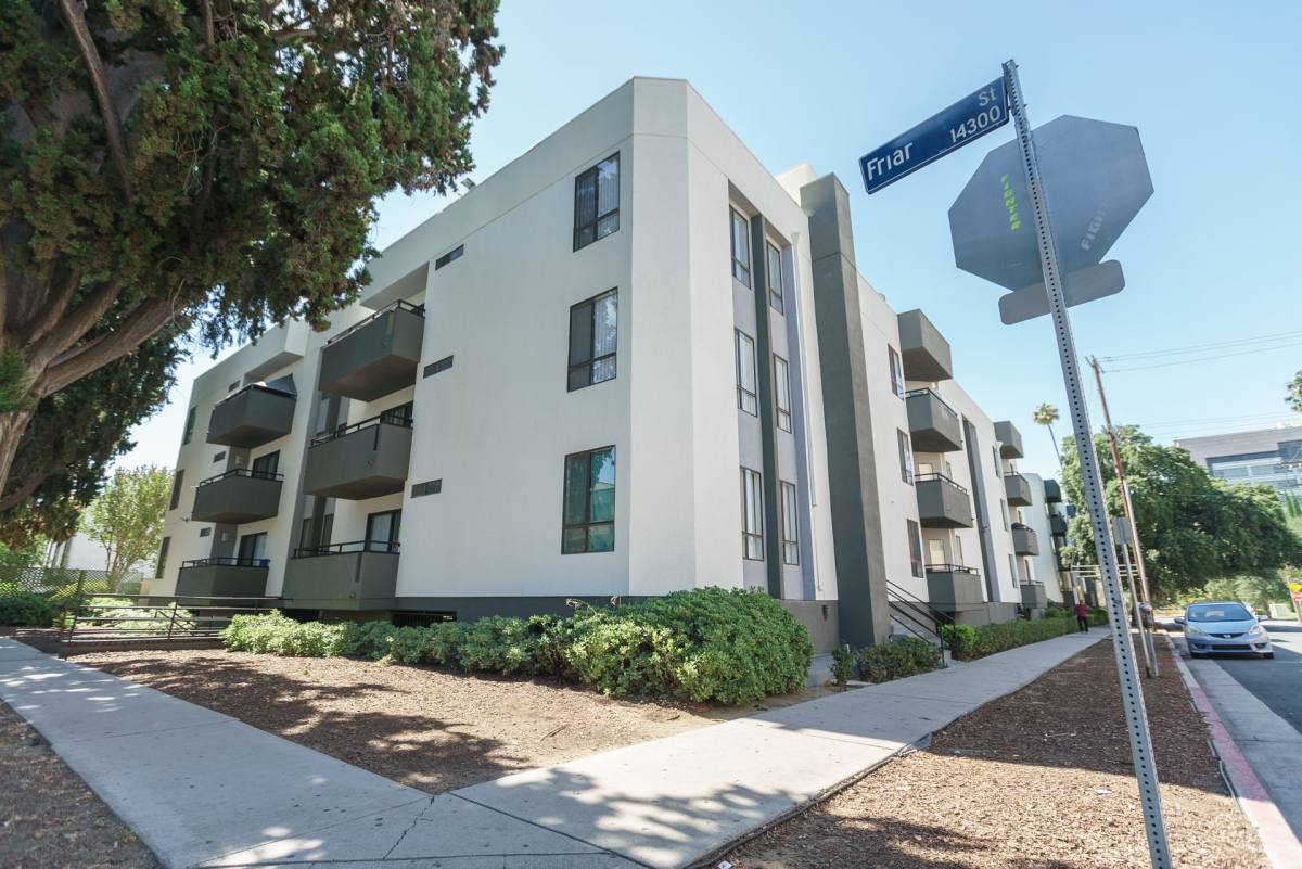 Apartment for rent at 6310 Sylmar Ave, Van Nuys, CA 91401