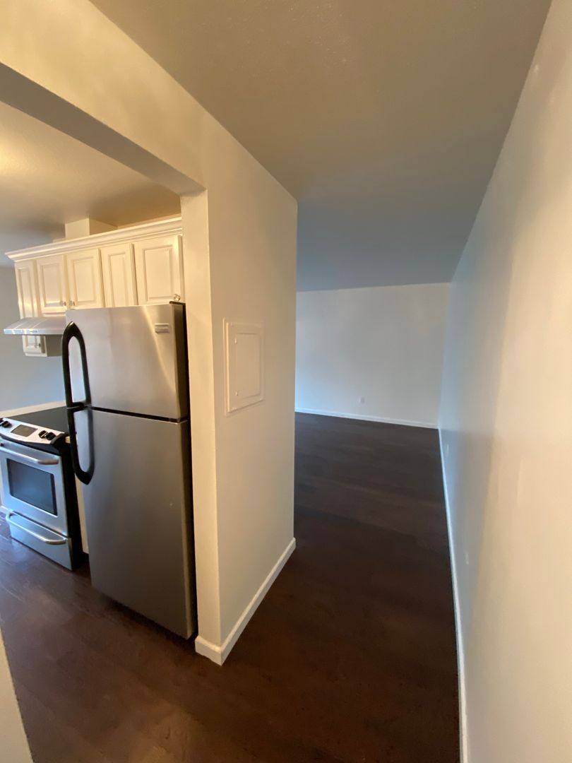 Apartment for rent at 615 NW 85th St, Seattle, WA 98117