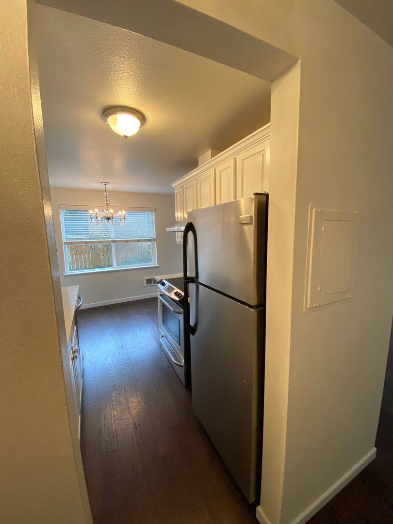 Apartment for rent at 615 NW 85th St, Seattle, WA 98117