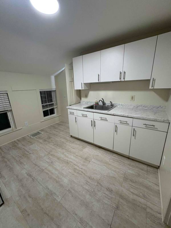 Apartment for rent at 37844 Euclid Ave, Willoughby, OH 44094