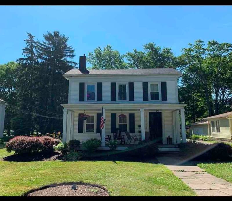Apartment for rent at 37844 Euclid Ave, Willoughby, OH 44094