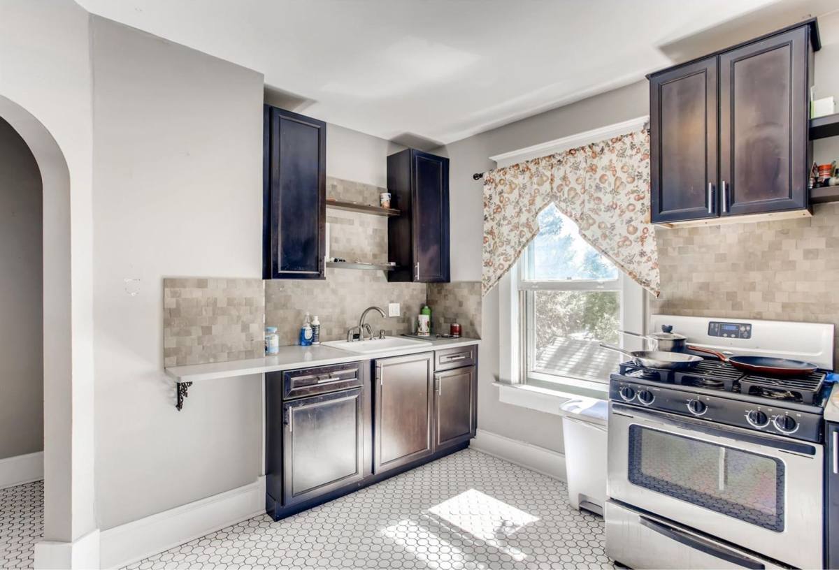 Apartment for rent at 237 Coffman St #B, Longmont, CO 80501