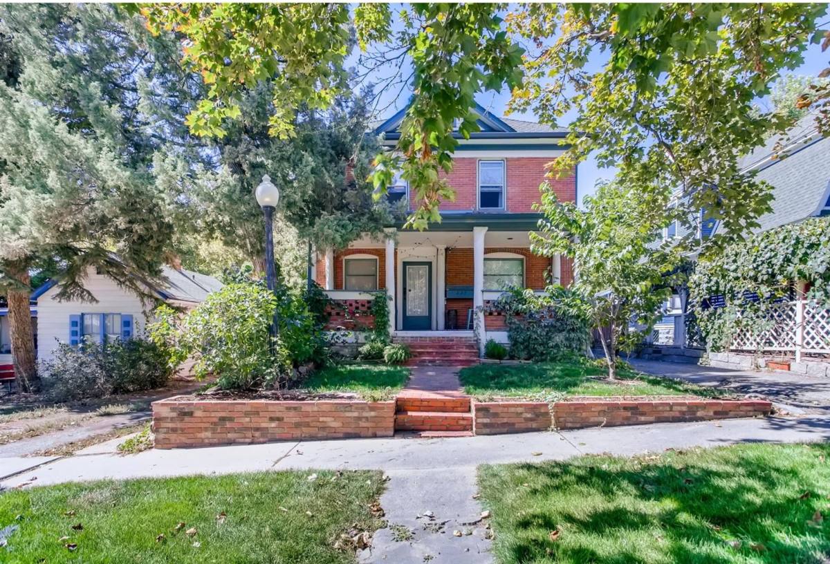 Apartment for rent at 237 Coffman St #B, Longmont, CO 80501