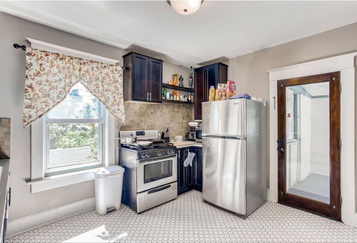 Apartment for rent at 237 Coffman St #B, Longmont, CO 80501
