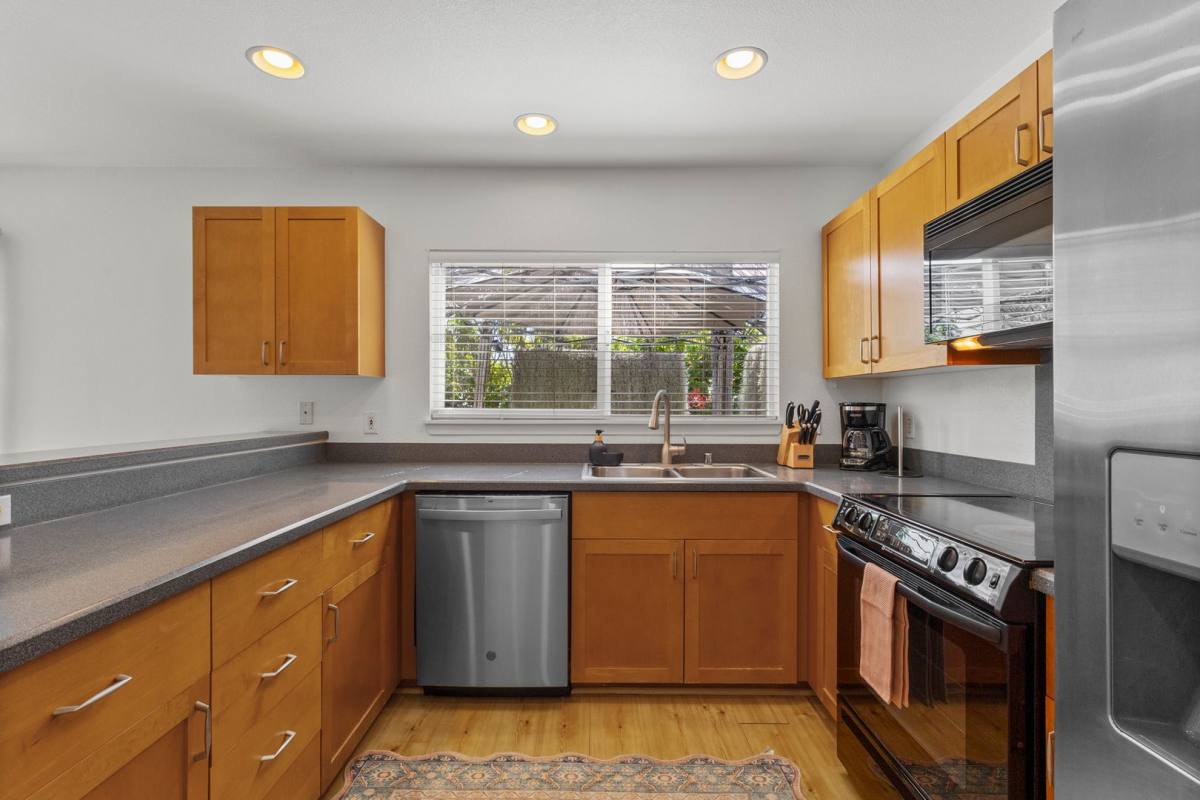 Apartment for rent at 92-831 Makakilo Dr, Kapolei, HI 96707