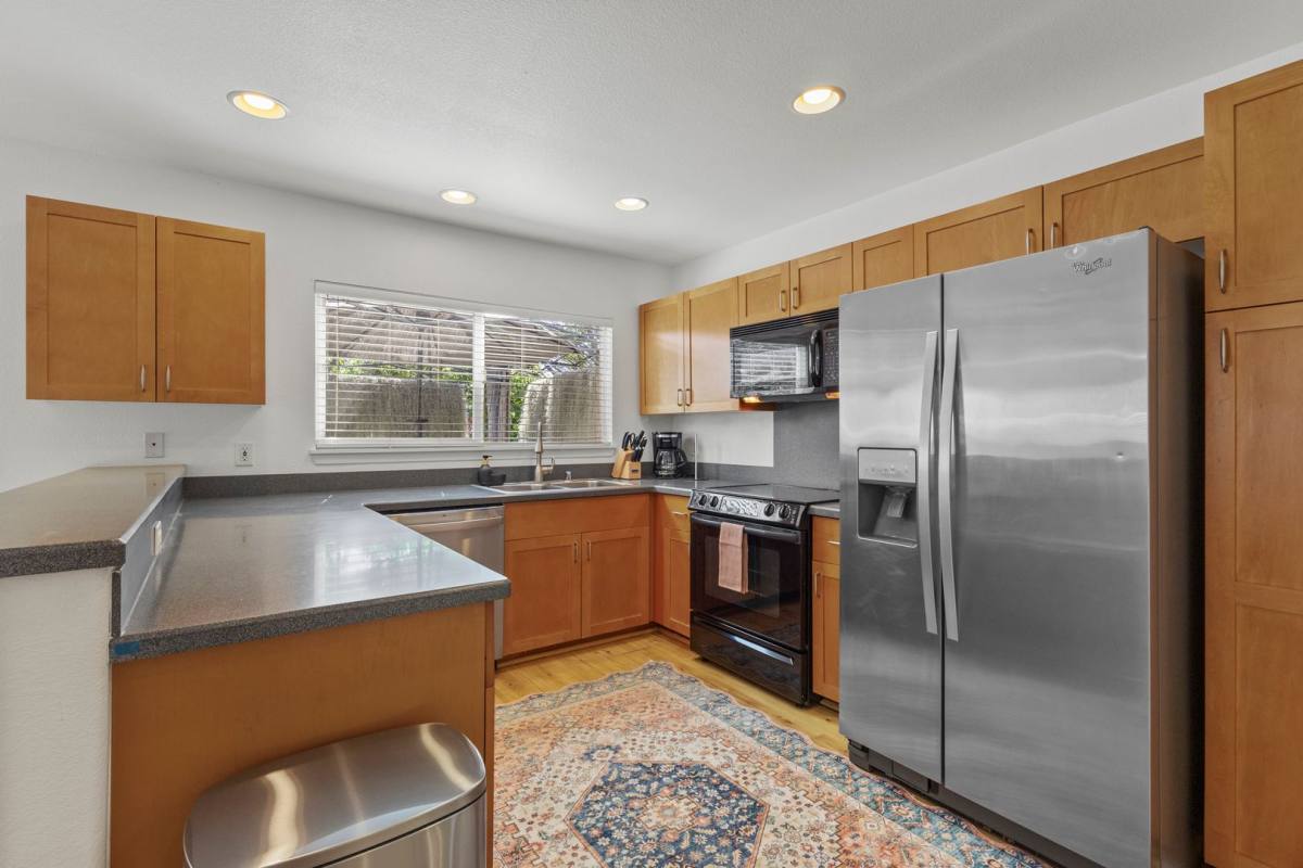 Apartment for rent at 92-831 Makakilo Dr, Kapolei, HI 96707
