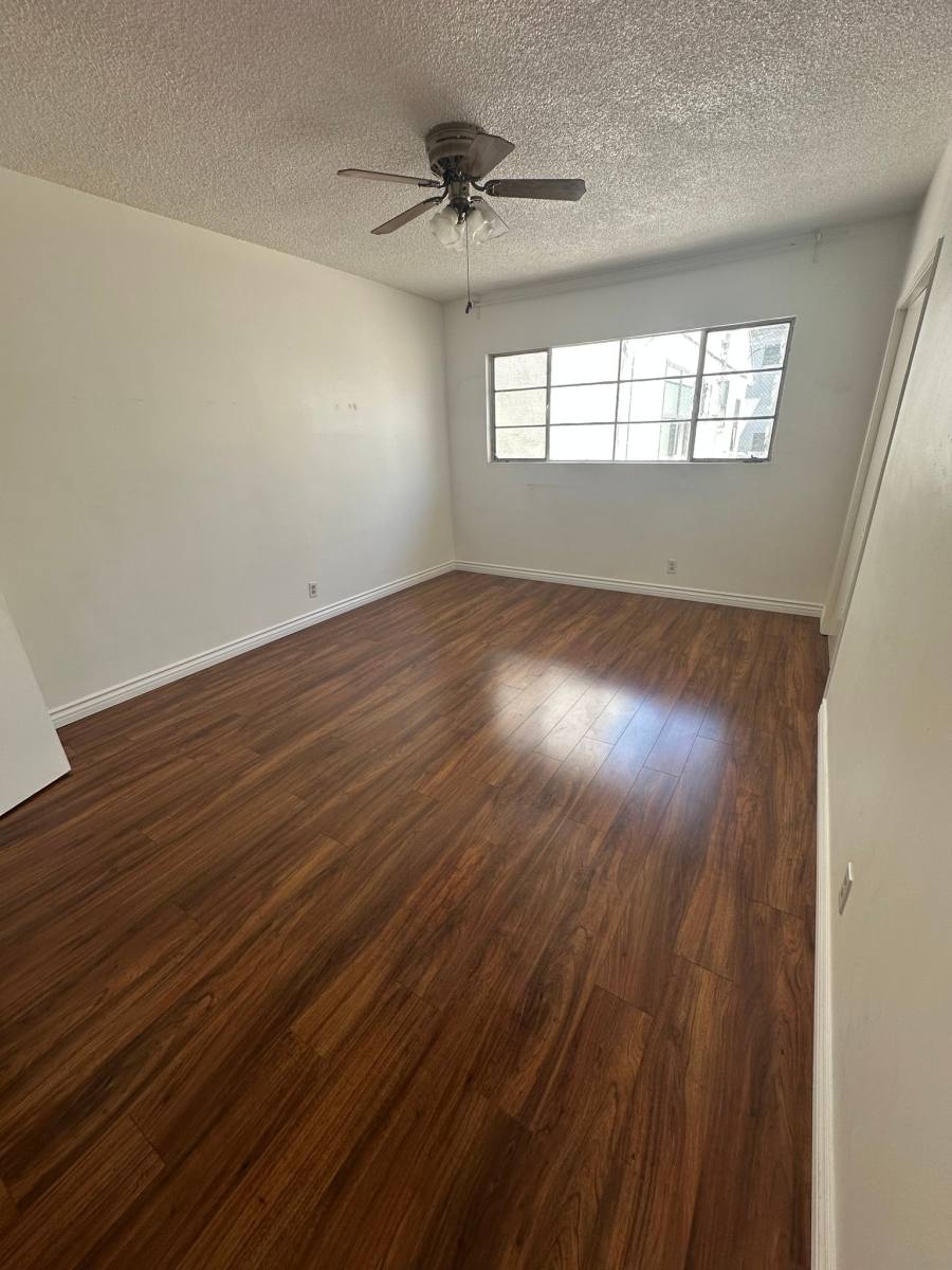 Apartment for rent at 920 N Spaulding Ave, Los Angeles, CA 90046