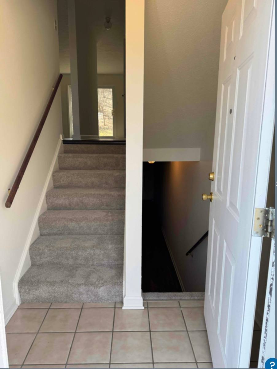 Townhouse for rent at 159 F Londonderry Dr, New Brighton, PA 15066