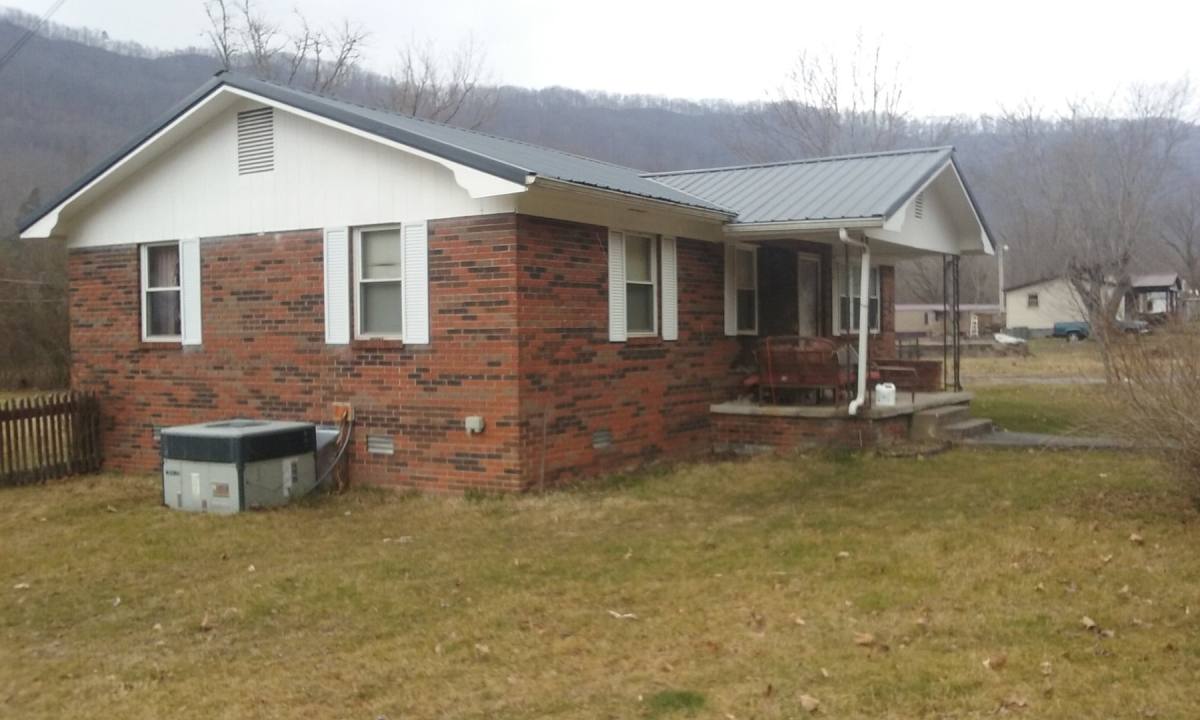 House for rent at 804 Tiprell Rd, Cumberland Gap, TN 37724