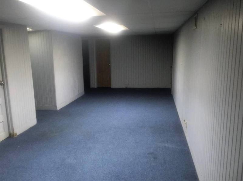 Apartment for rent at 554-556 Madera Ave, Youngstown, OH 44504