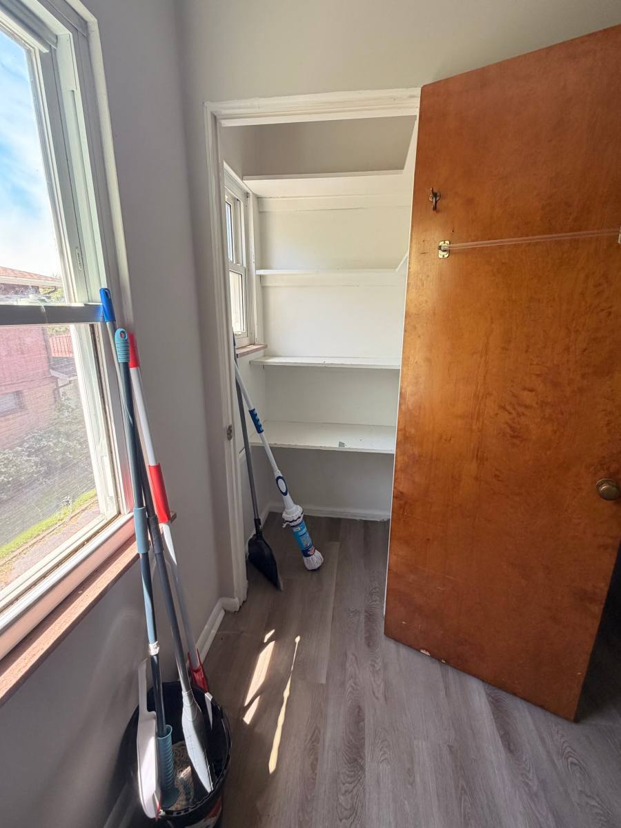Apartment for rent at 554-556 Madera Ave, Youngstown, OH 44504