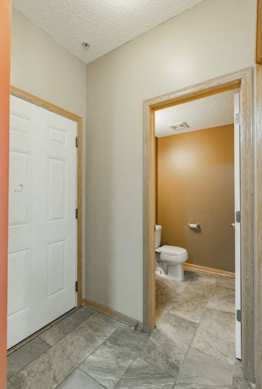 Townhouse for rent at 1244 Chateau Ave, Saint Paul, MN 55109
