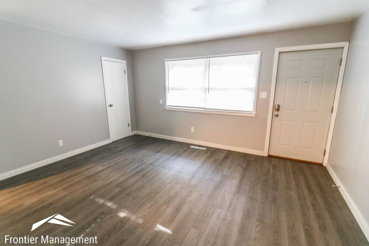 Apartment for rent at 919 N 11th St, Manhattan, KS 66502