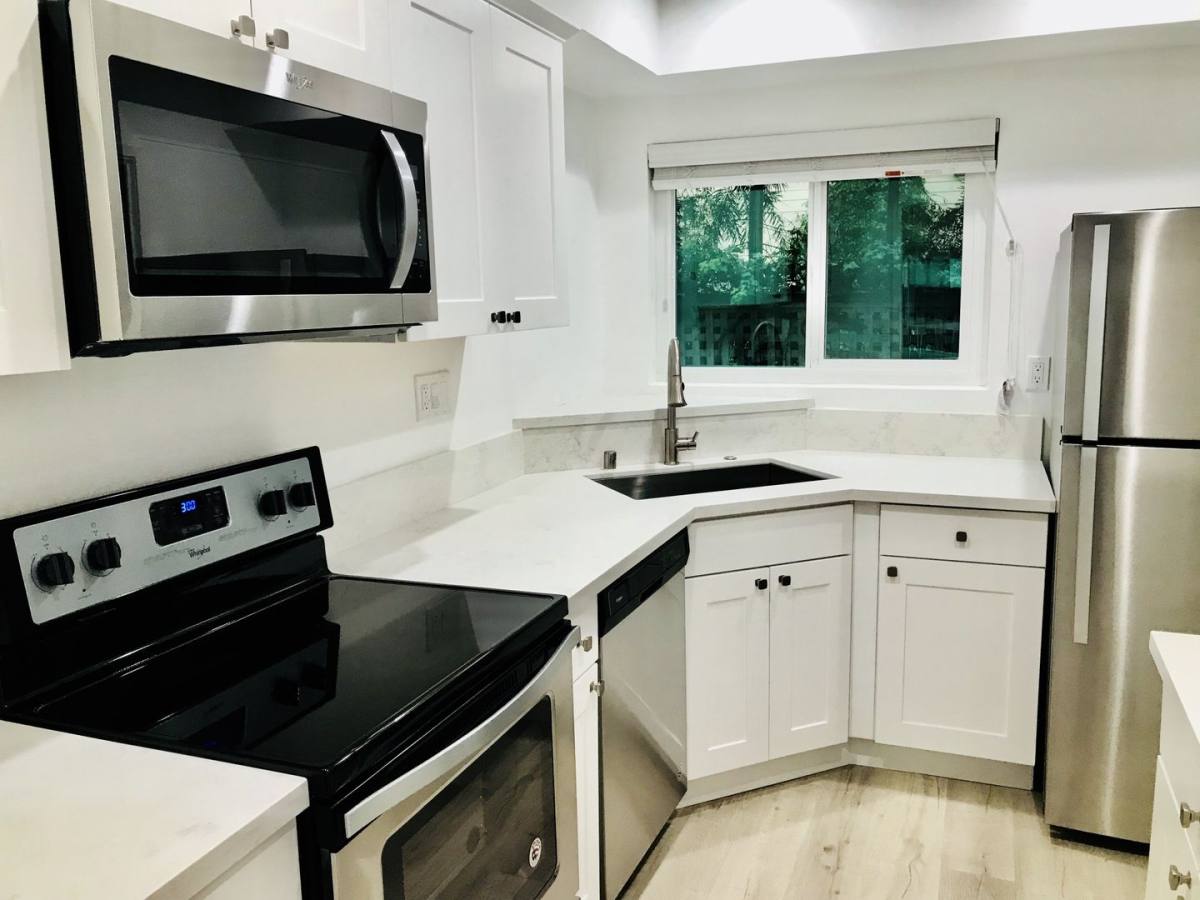 Apartment for rent at 511 Magnolia St, South Pasadena, CA 91030