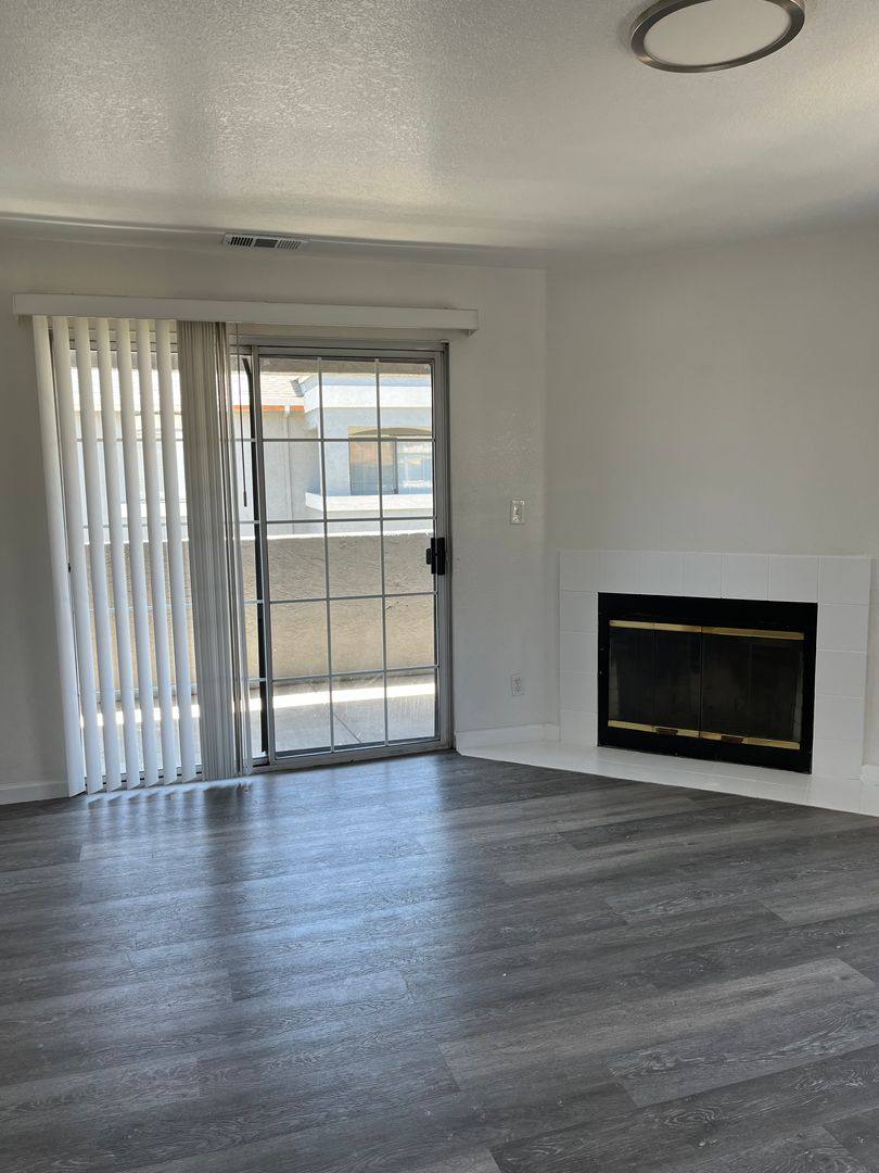 Apartment for rent at 1757 Richland Ave, Ceres, CA 95307