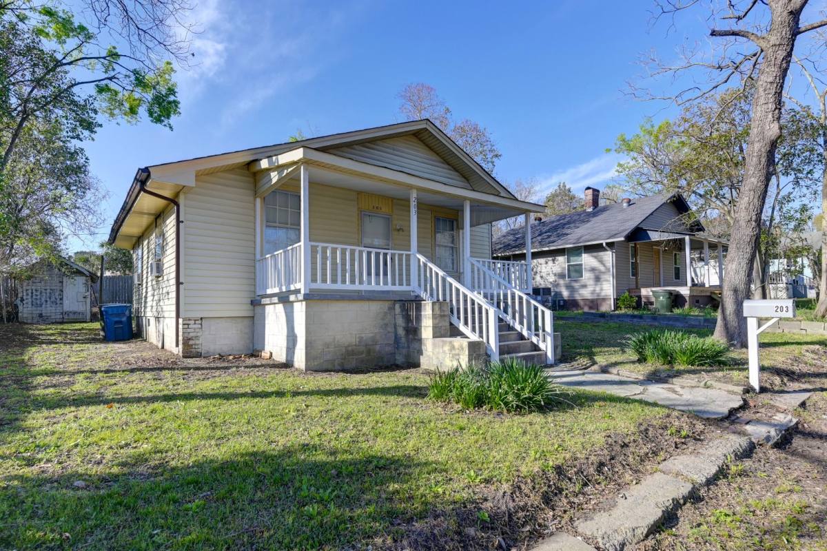 House for rent at 203 Augusta St, West Columbia, SC 29169