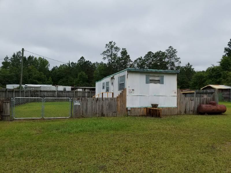 House for rent at 41 NE Thickette Rd #5, Ludowici, GA 31316