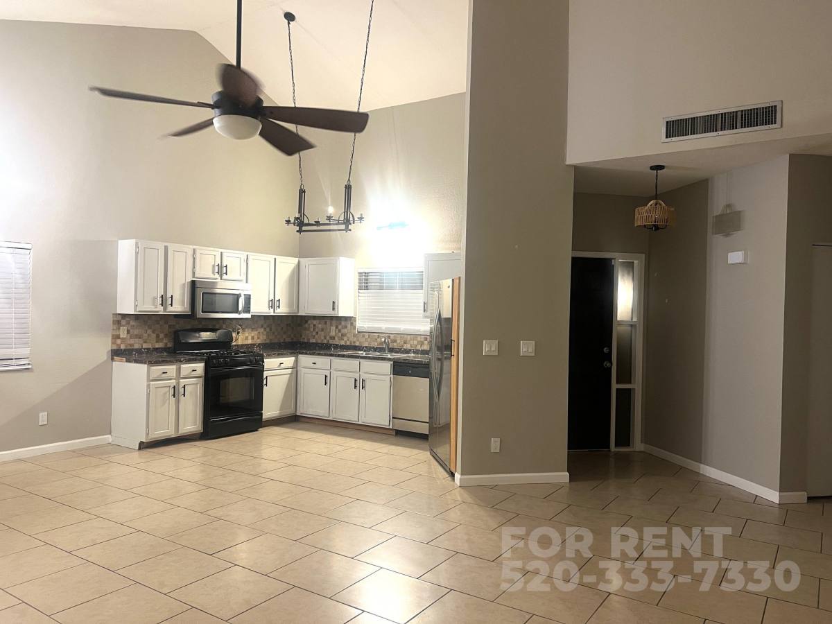 House for rent at 3001 W Hampshire Court, Tucson, AZ 85742