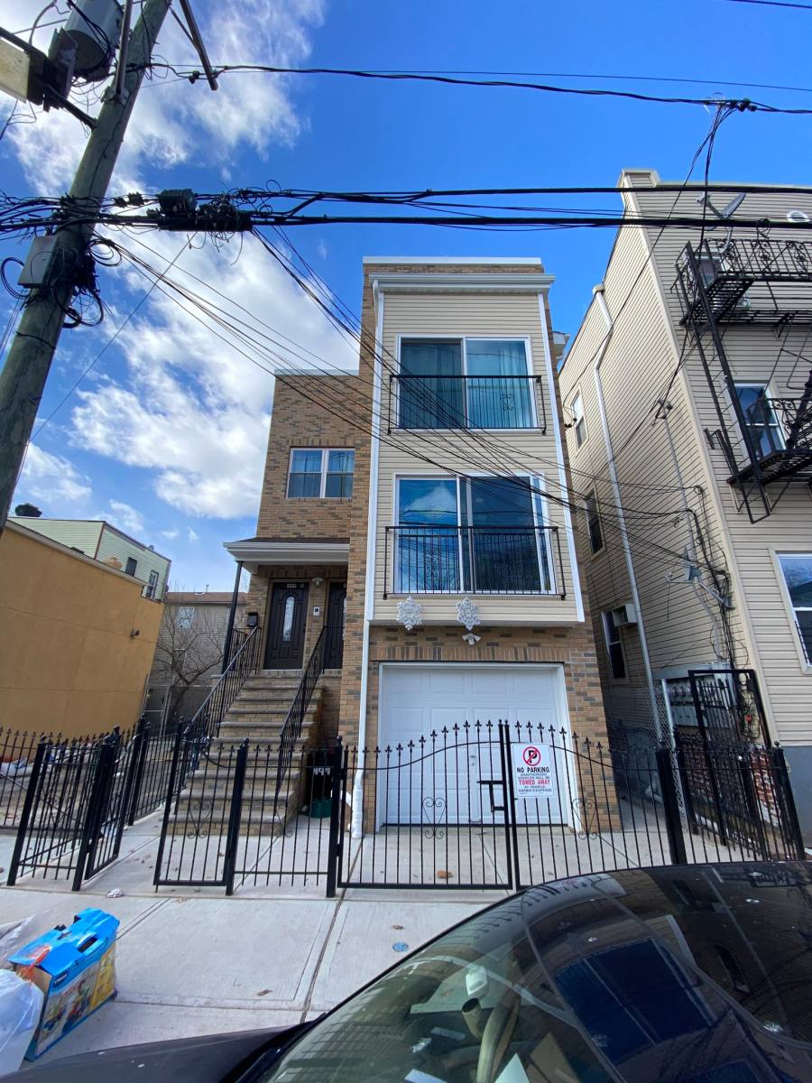 Apartment for rent at 499 S 18th St #1, Newark, NJ 07103