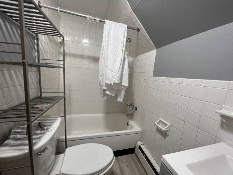 Apartment for rent at 739 Whitney Ave #3, New Haven, CT 06511