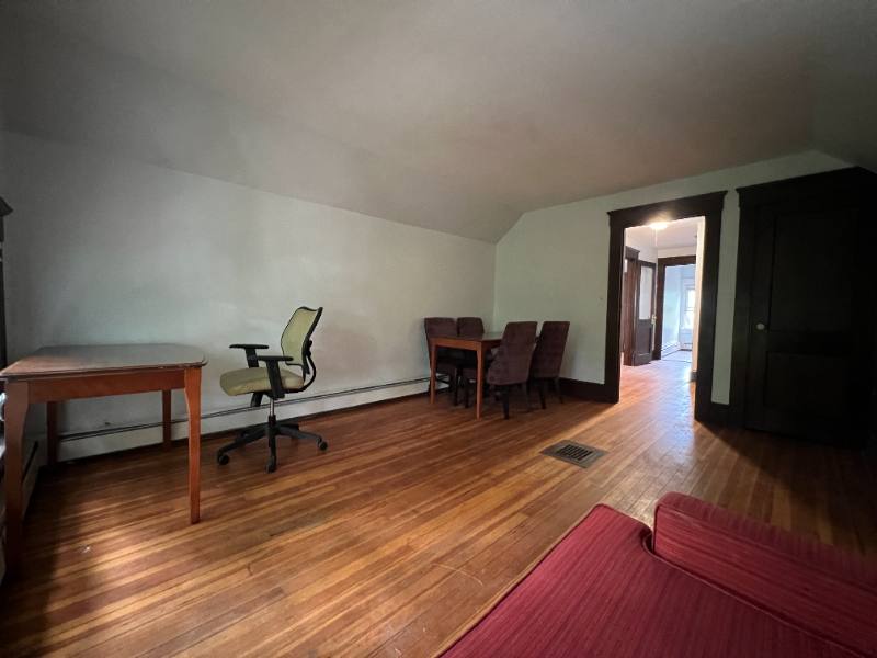 Apartment for rent at 739 Whitney Ave #3, New Haven, CT 06511