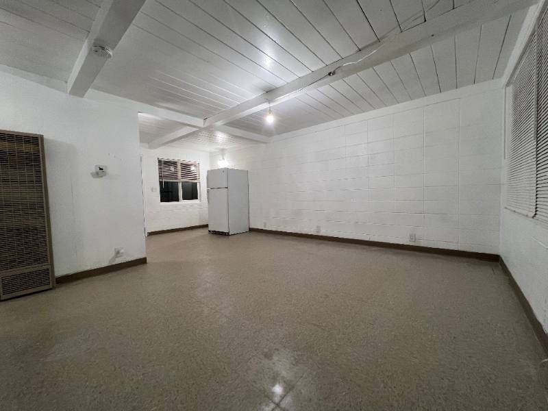 Apartment for rent at 927 S Thorne Ave, Fresno, CA 93706