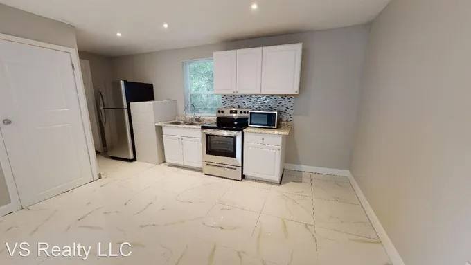 House for rent at 1374 Agnes St #B, Jacksonville, FL 32208