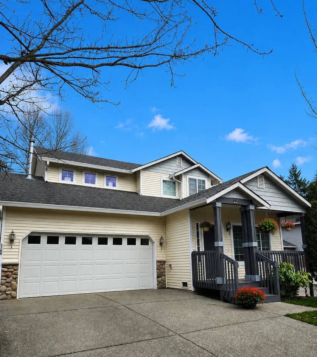 House for rent at 1309 102nd Place SW, Everett, WA 98204