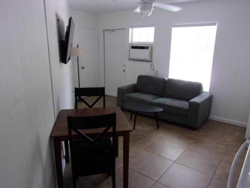 Apartment for rent at 101 Caloosa St #3, Tavernier, FL 33070