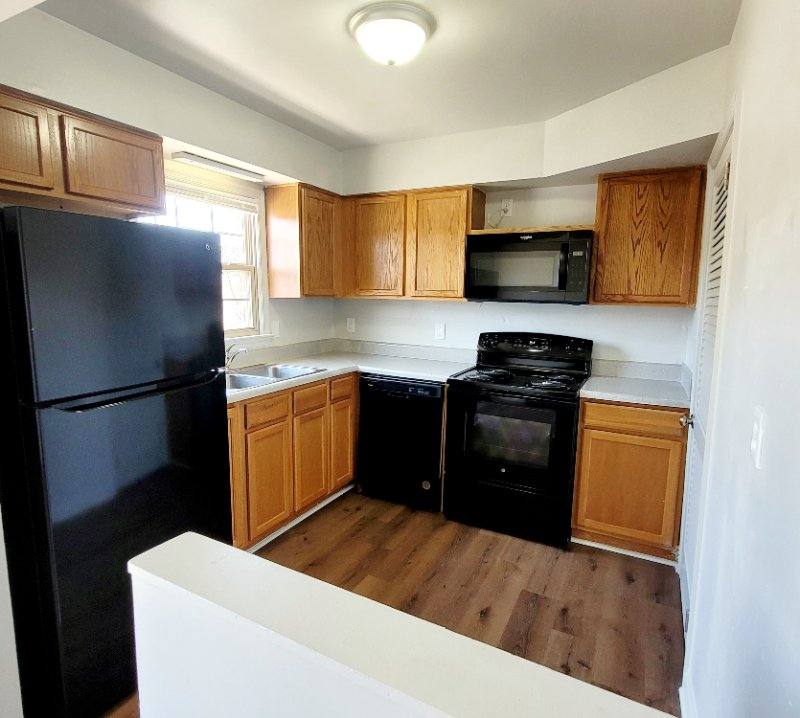 Townhouse for rent at 81 W County St #B, Hampton, VA 23663