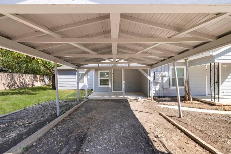 Apartment for rent at 133 W 13th Ave #B, Belton, TX 76513