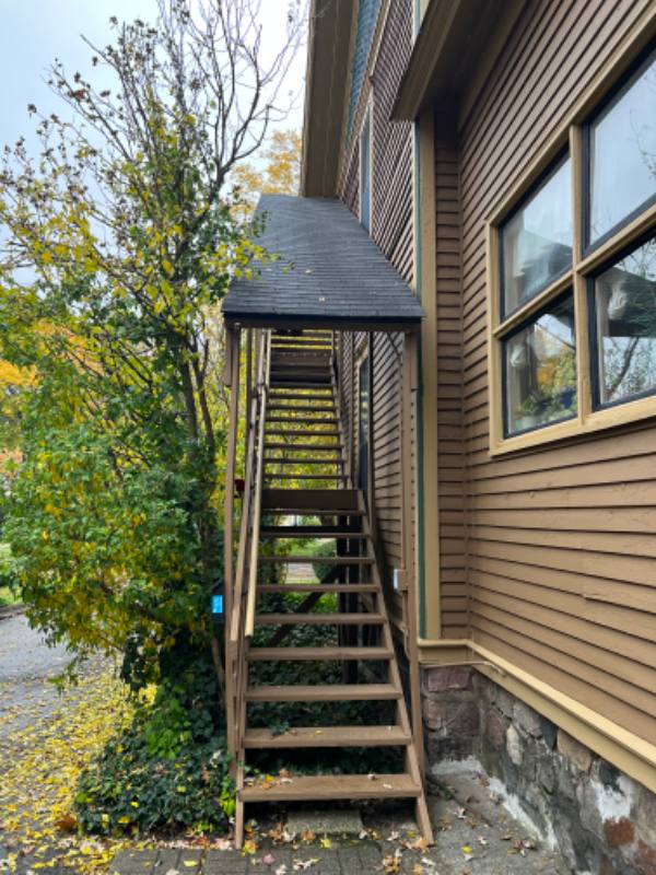 Apartment for rent at 515 Minor Ave #2, Kalamazoo, MI 49008