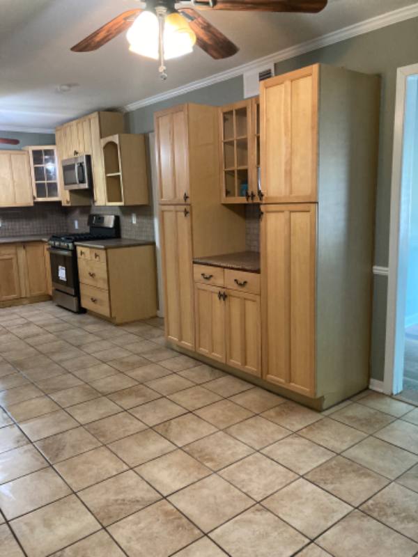 House for rent at 1704 W Birge St #LEASE, Sherman, TX 75092