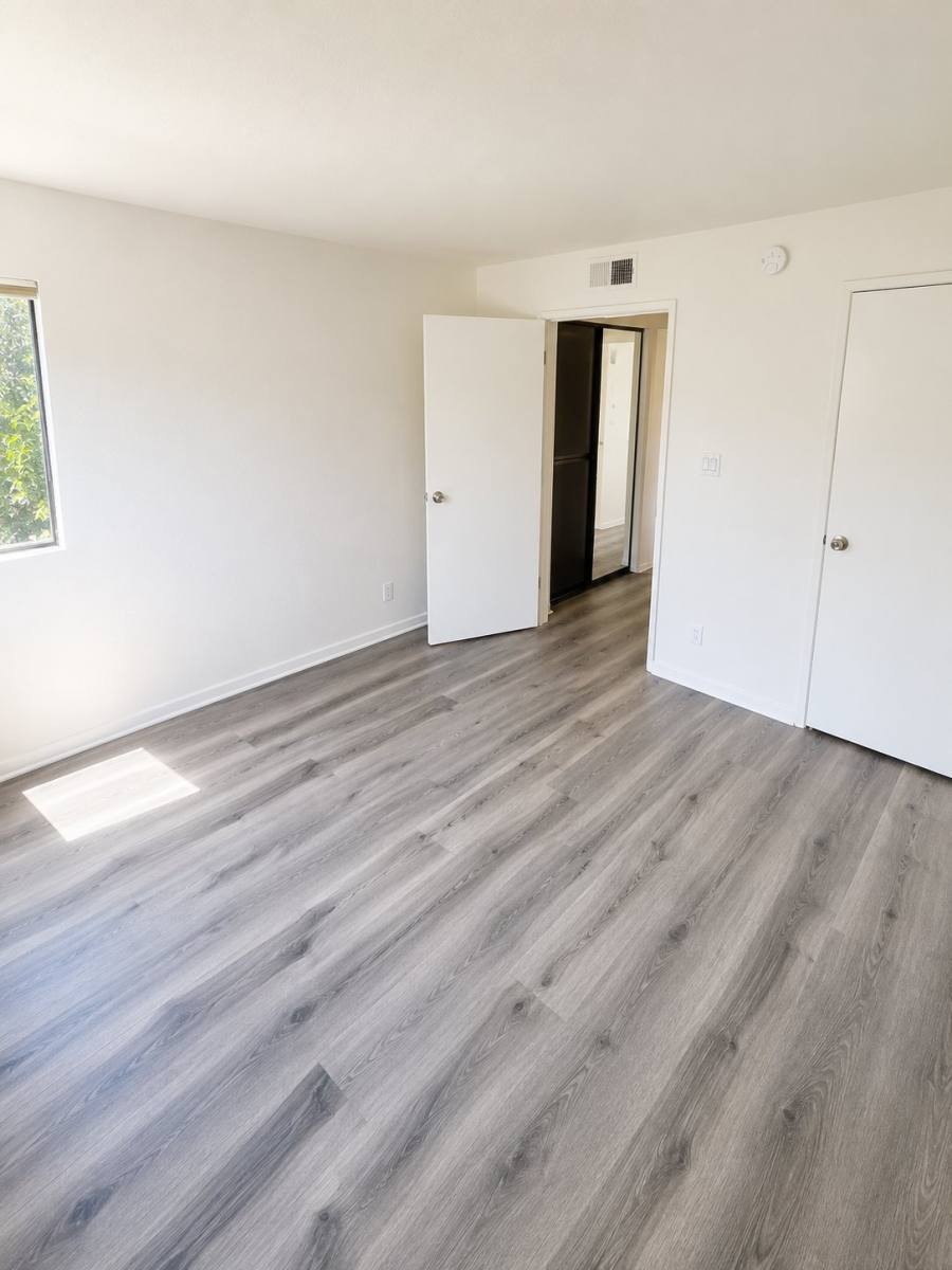 Apartment for rent at 7040 Haskell Ave, Van Nuys, CA 91406